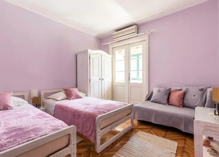 Sunny Apartment Split
